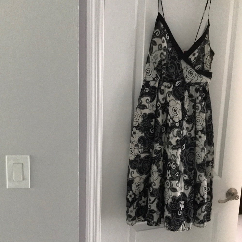 Party black and white dress